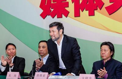 Chen Weiya, pictured after being announced as chief director earlier this year, has revealed that selfies will play a role in the Closing Ceremony ©Nanjing 2014