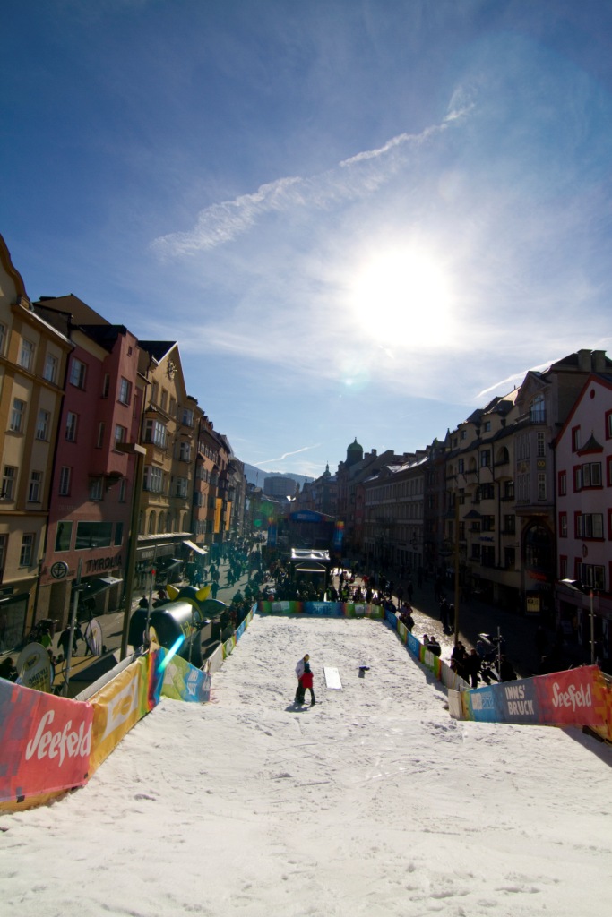 medals plaza_19-01-12