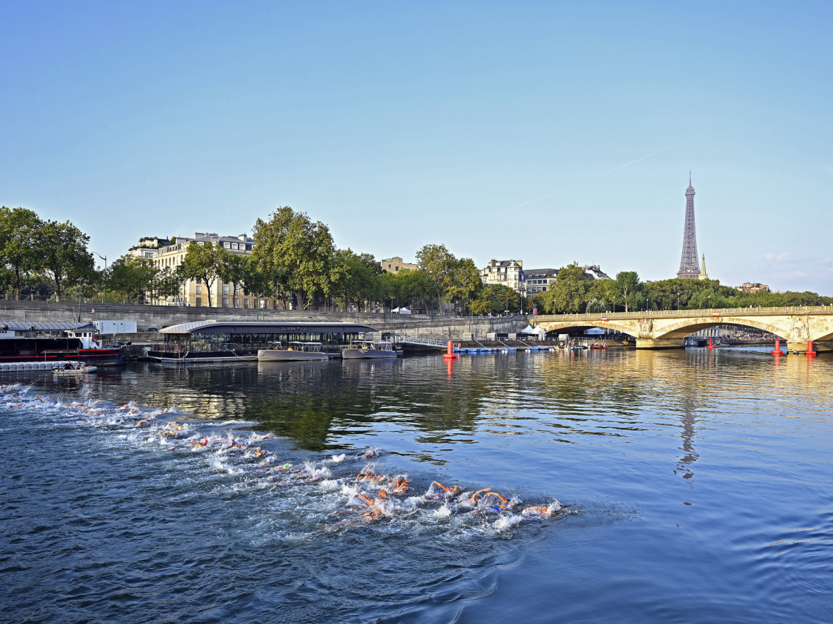 Swimming in the River Seine, the Parisian dream
